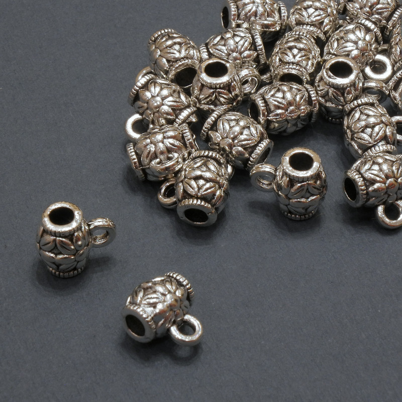 Bail Holder for Jewelry 7x8 mm, hole diameter 2.7 mm, packaging 20 g +/- 21 pcs (+/-)