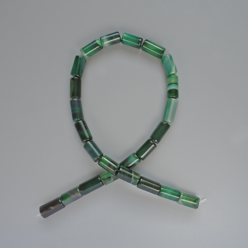 Green agate beads, natural stone cylindrical, 8×16 mm diameter, 38 cm length on a beading thread