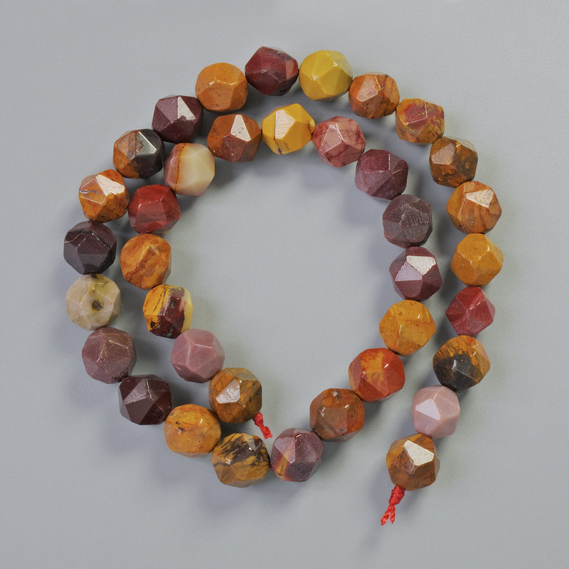 Beads Mookaite Jasper natural stone faceted, diameter 9×10 mm, length 37 cm +/- on cord