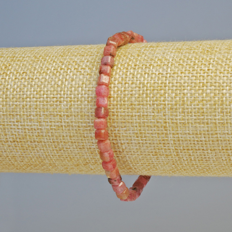 Rhodonite bracelet with faceted cube beads 4mm