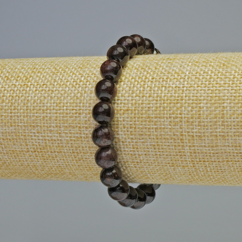 Garnet bracelet with natural garnet beads