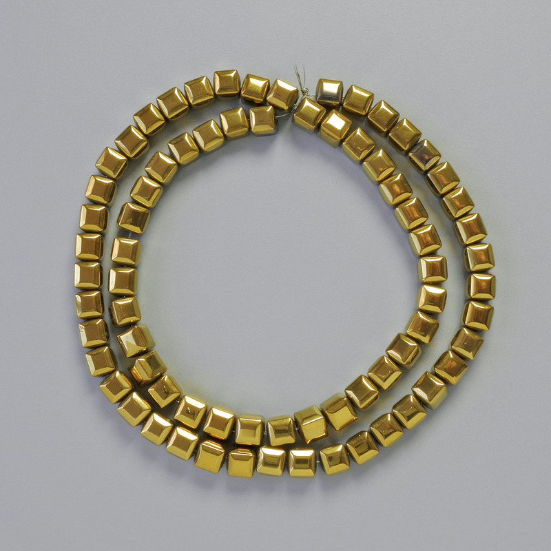 Hematite cube beads gold color, 6x6 mm, 41 cm strand ±