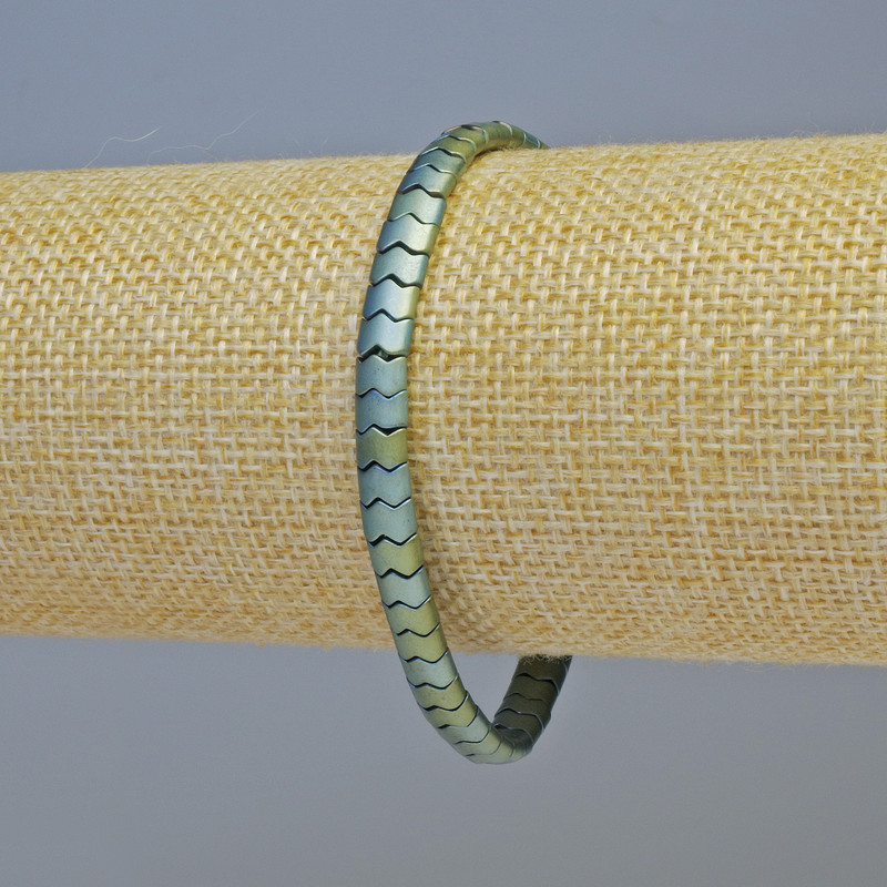 Hematite Bracelet 'Snake' Zigzag Wave, Chameleon Green Color, Bead Size 5x4x3 mm ±, Length 18 cm ±, Stretch
