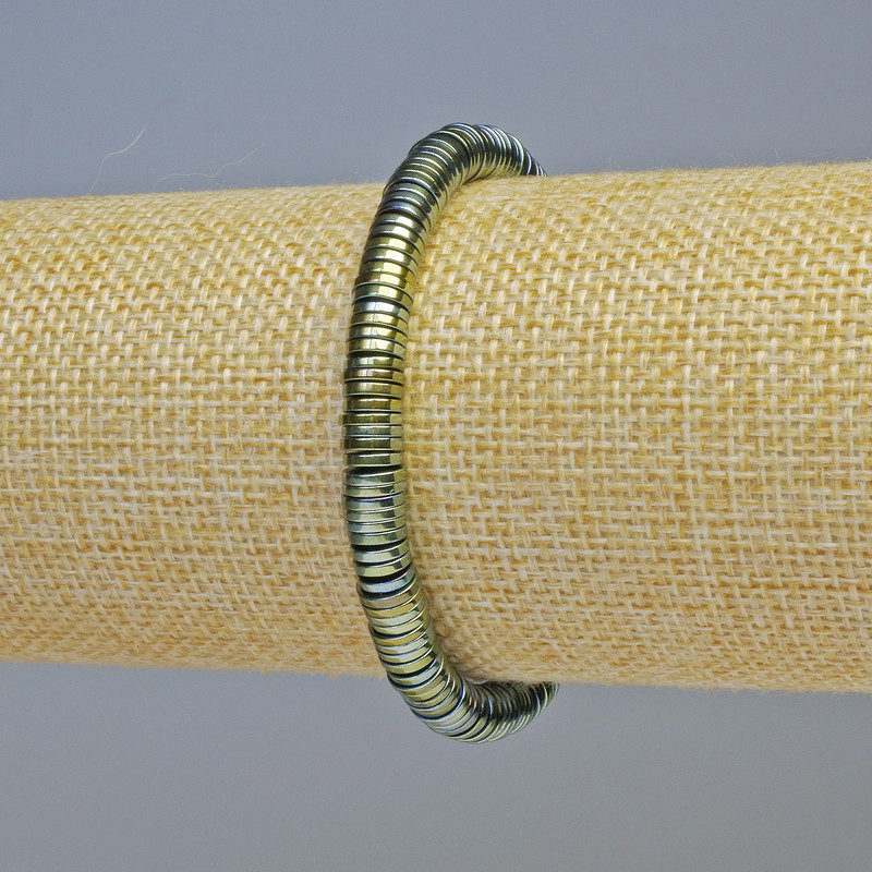 Hematite Rondelle Bracelet, green chameleon color, 6x1 mm diameter, 18 cm length, stretch