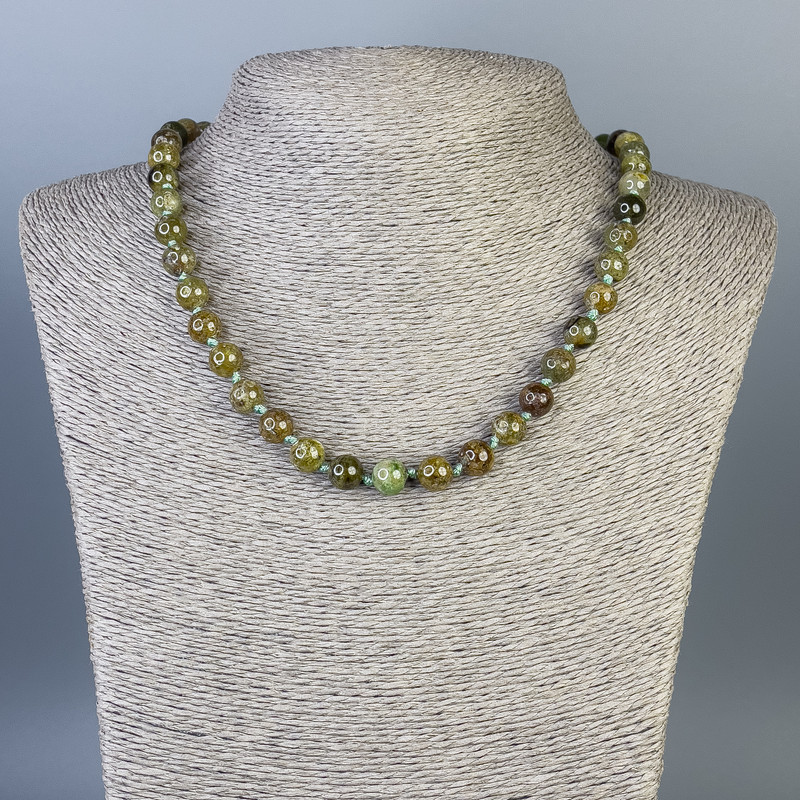Grossular Bead Necklace (Green Garnet) Smooth 8 mm Beads, 50 cm Long