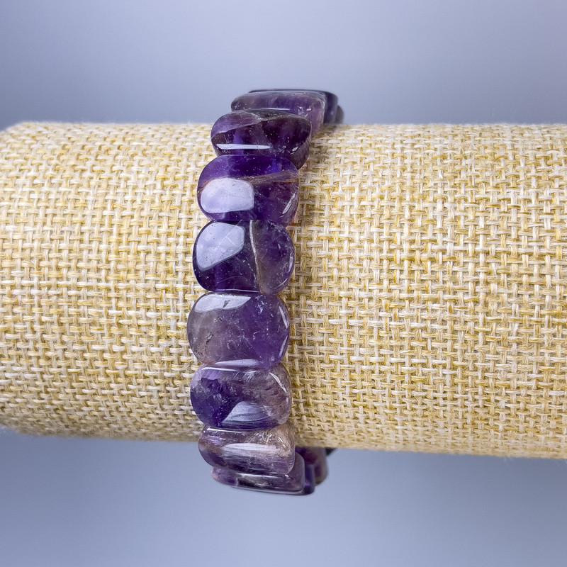 Amethyst link bracelet, diameter 14x10mm+-, length 18cm+- stretch