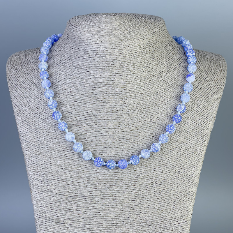 Necklace Frosty Agate, smooth beads, 8mm diameter, 50 cm length with clasp