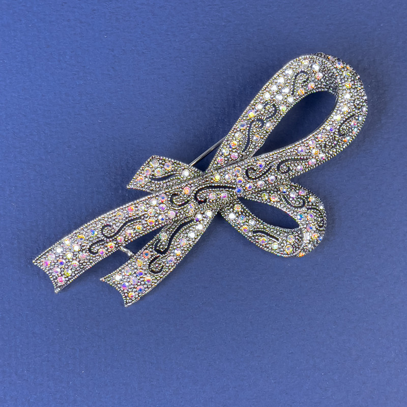 Sale! Bow-shaped brooch with iridescent rhinestones, dark-silver-toned metal, diameter 78×40 mm +