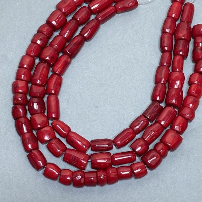 Natural red coral beads, faceted rondelle cut, diameter 9-21 x 9-15 mm, assorted sizes, length 40 cm+