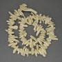 Pearlescent chip-needle beads, 11–25 x 2–5 mm, 40 cm on thread