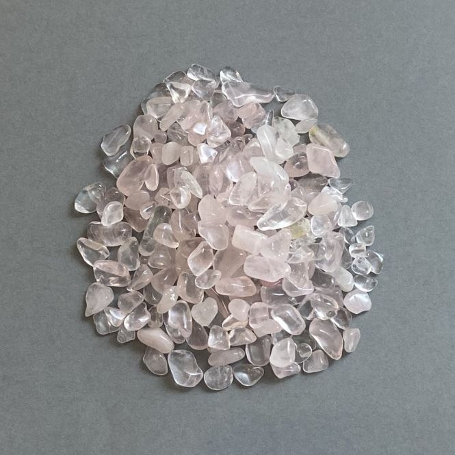 Natural Pink Quartz Chip, Undrilled, 4-10×5-6 mm +/- (per 100 g +/-)