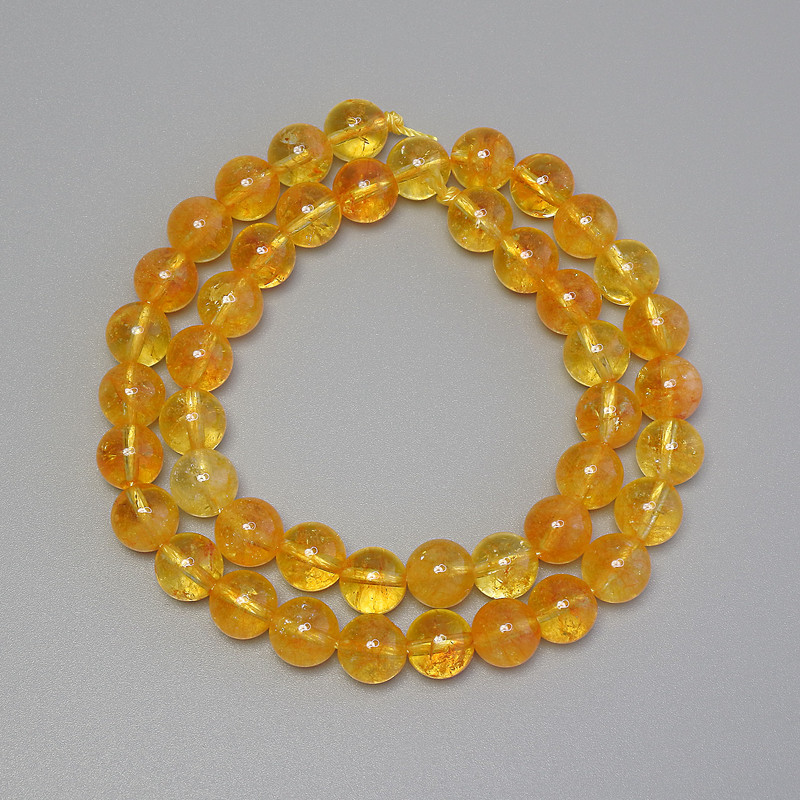 Citrine beads, smooth ball shape, 8.5 mm diameter ± on thread, length 37 cm+