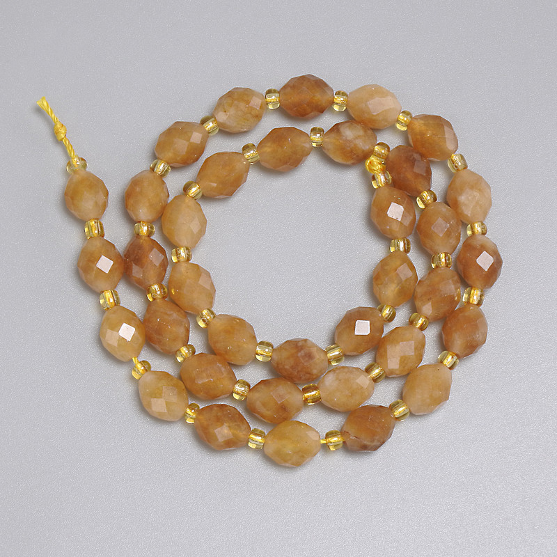 Citrine beads, faceted grain, 8x6 mm; 5 mm ±; 3 mm seed beads; length 37 cm ± on thread