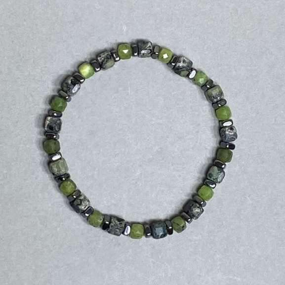 Jadeite Faceted Cube Bracelet 3.5mm + Ocean Jasper 5mm + Hematite Rondelle 4x2mm, 18 cm Stretch Bracelet
