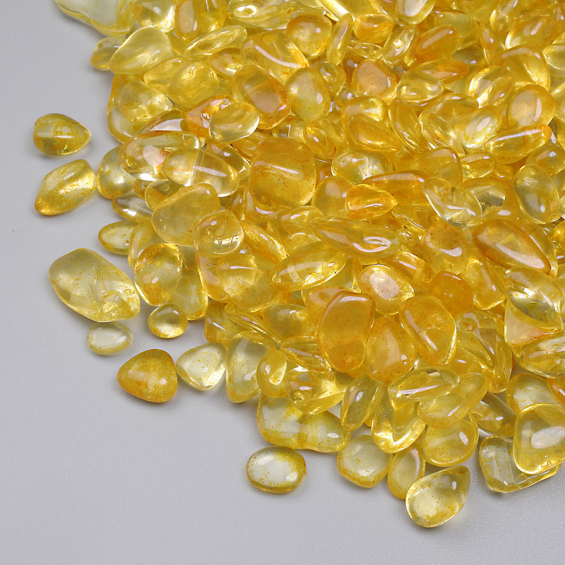 Undrilled Citrine Chips 7–14×7–9 mm ± (per 100 g ±)