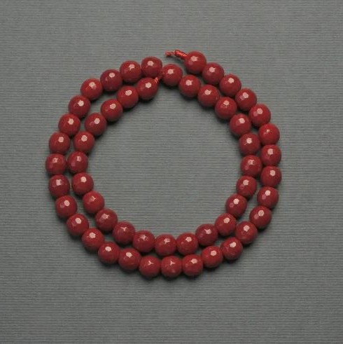Coral Beads on Thread (Pressed), Faceted Beads, 8 mm Diameter, 36 cm Length