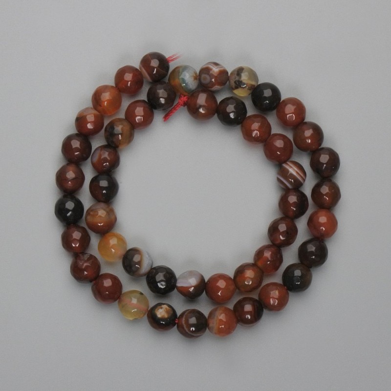 Faceted Agate Beads, Round Ball, 8 mm Diameter, About 35 cm Long on Thread