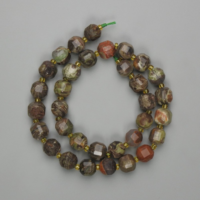 Landscape Jasper Beads – Faceted Cube, 9x9 mm, with 3 mm seed beads, 38 cm on thread
