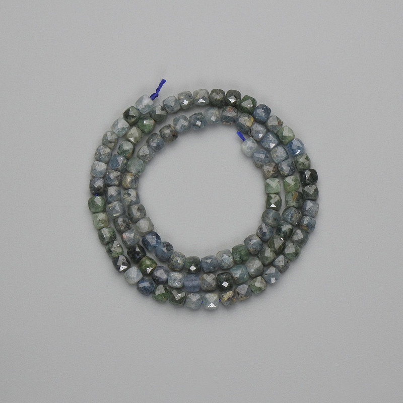 Indigolite Tourmaline Beads, Faceted Cube 4x4 mm on Thread, 39 cm Length