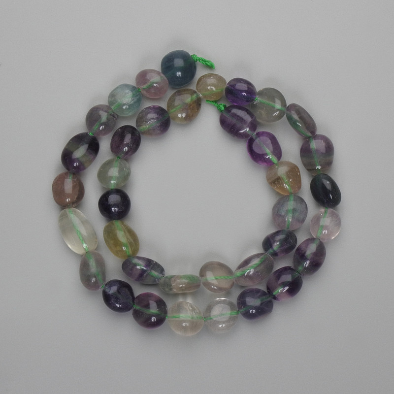Faceted fluorite beads, 10-13×8-10 mm, length about 39 cm on thread