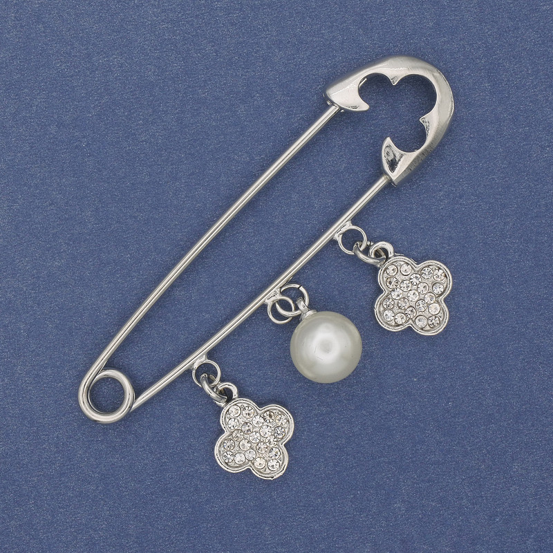 Brooch Pin with Pearl and Four-Leaf Clover Pendants, 68x17 mm, Silver-Toned Metal