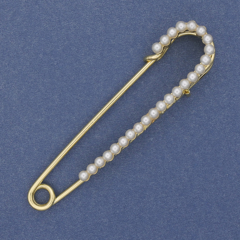 Brooch pin with white pearls 70x16 mm +/- gold-tone metal