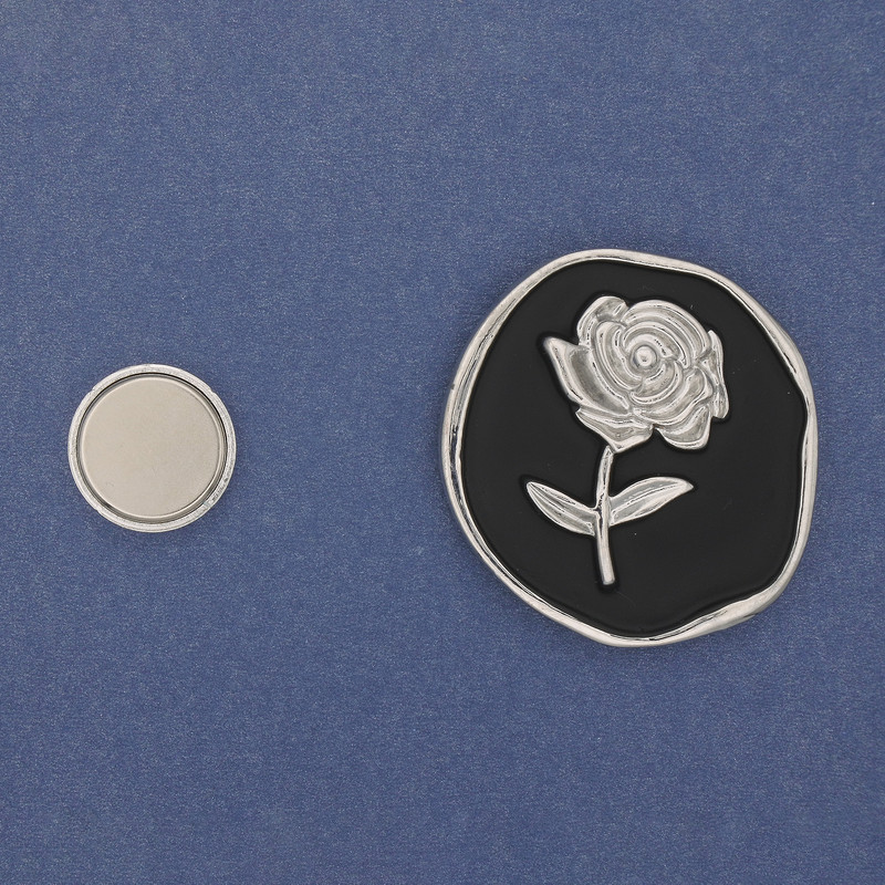 Magnetic Brooch: Rose on Black Enamel, Silvery Metal, 38×41 mm+
