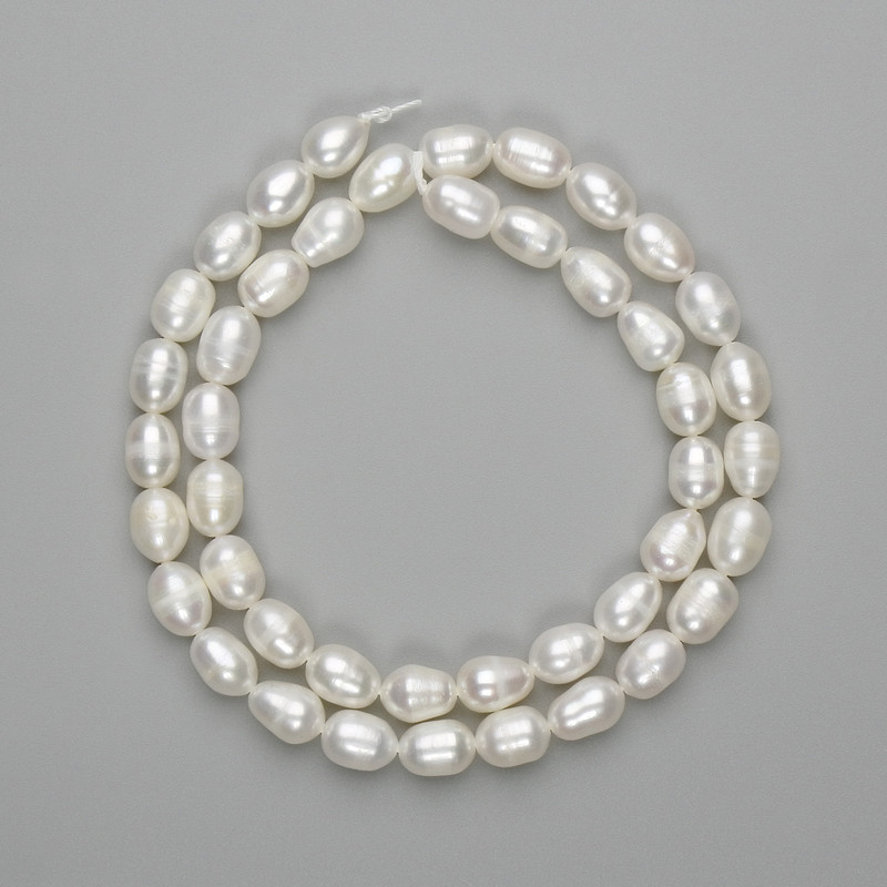 Freshwater Pearl Beads 8–8.5×6 mm on a Thread