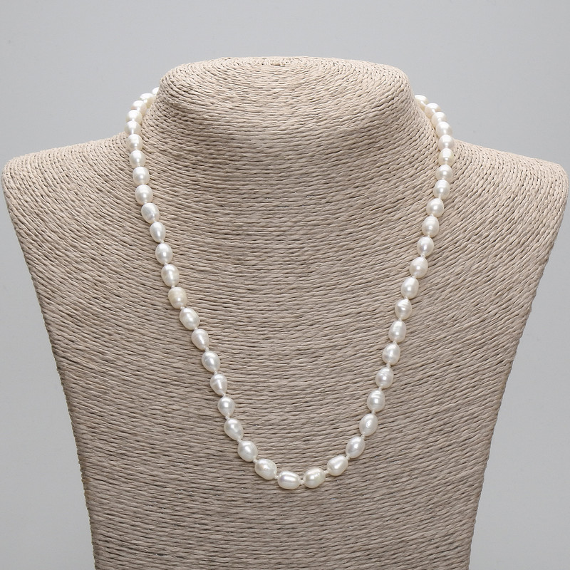 Necklace made of natural freshwater pearls, 7×5 mm, length 45 cm ± 5 cm extender chain