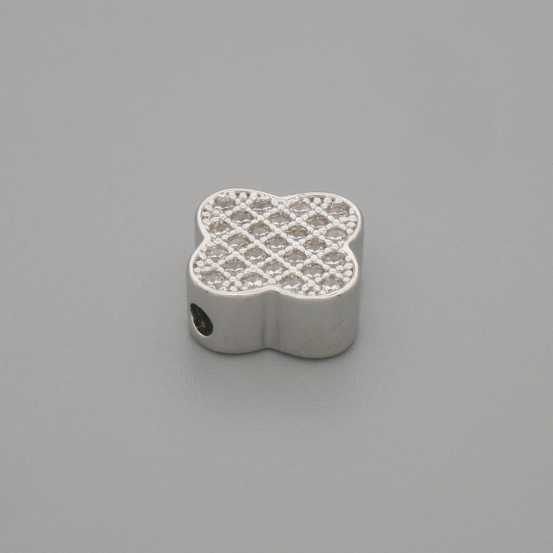 Clover-shaped bead insert with crystals, silver-tone metal, 10 mm diameter ±, hole diameter 1.6 mm ±, per piece