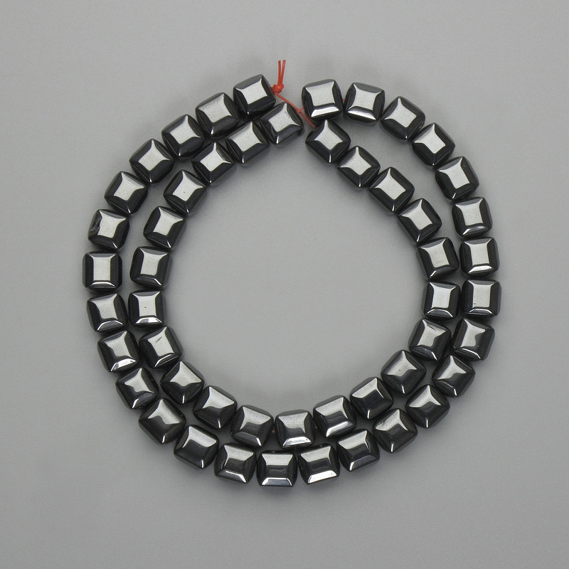 Hematite cube beads 7.5–8×7.5–8 mm, 38 cm strand