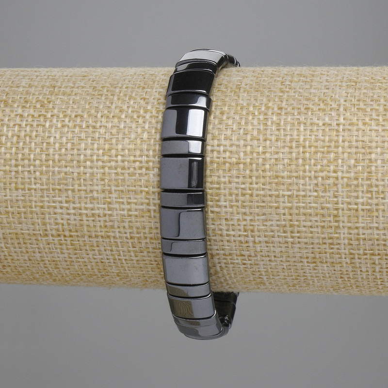 Hematite bracelet with elongated links 3×10 mm ± and 7×10 mm ±, length 18 cm ±, stretch bracelet