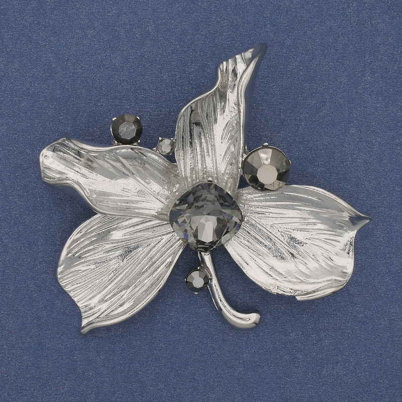 Leaf Brooch-Pendant with Rhinestones, Silver Metal 60×63 mm+