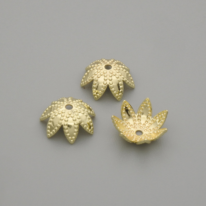 Bead cap findings for beads, gold-colored metal, 8.5 mm diameter ±, 0.8 mm hole diameter ±, packaged 10 pcs