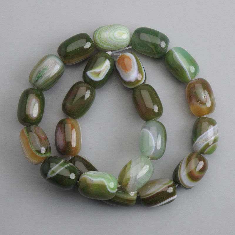 Agate barrel beads, diameter 17-18×13 mm, length 39 cm