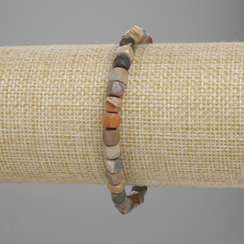 Jasper Faceted Cube Bracelet, 5×5 mm beads, 18 cm length, stretch
