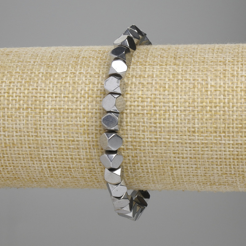 Hematite Bracelet with Faceted Beads, 5.5×5.5 mm, 5 mm ±, Silver Color, Length 18 cm ±, Stretch