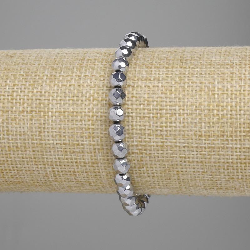 Hematite Bracelet with Faceted Beads 6 mm ±, Silver Color, Length 18 cm ±, Stretch