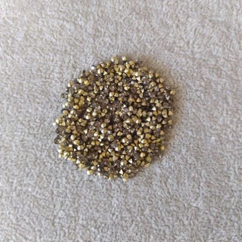 Gray rhinestones, 2.5 mm diameter (±), pack 4 g (±)
