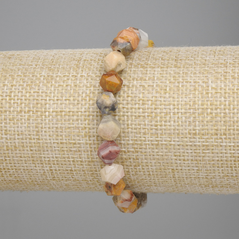 Jasper bracelet with faceted beads 8×7 mm, length 18 cm, stretch
