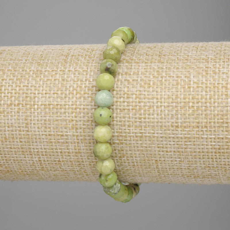 Jadeite Faceted Bead Bracelet, 6 mm, 18 cm, Stretch