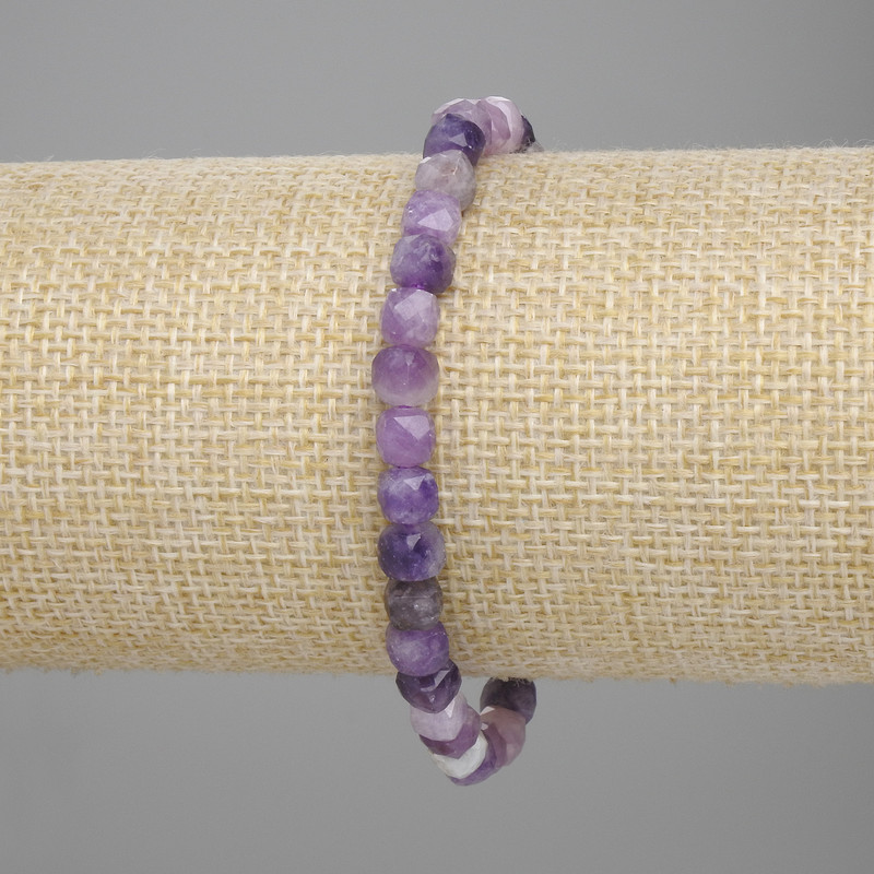 Amethyst Faceted Cube Bracelet, 5 mm Cubes, 18 cm Length, Stretch