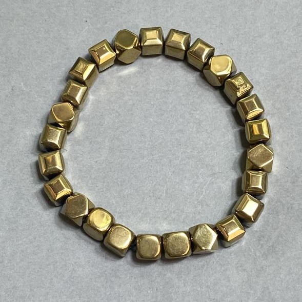 Hematite Bracelet, Gold Color, 7 mm Cubes ± 8 mm Faceted Beads, 18 cm Length ± Stretch