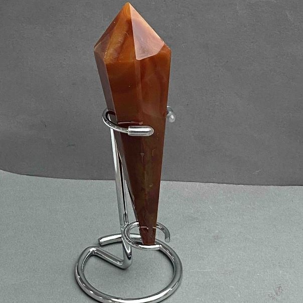 Agate cone-shaped souvenir pencil with geodes, 138×35 mm ±, weight 141 g, with stand
