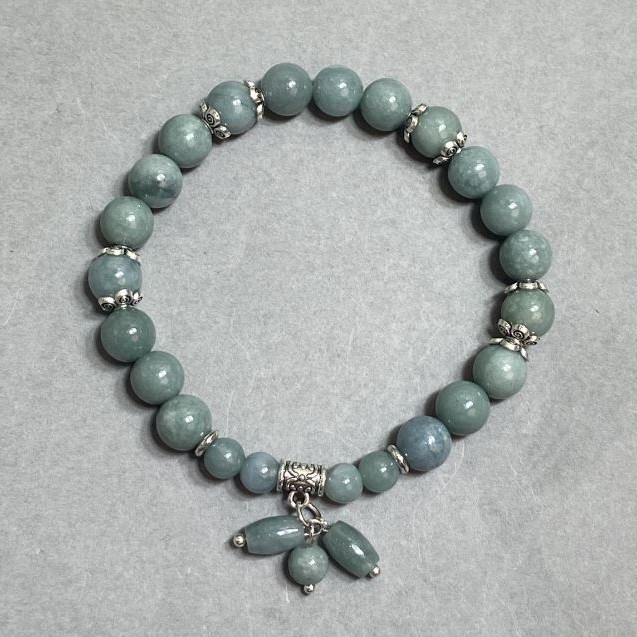 Jadeite Bracelet with Smooth Beads 6–8 mm ±, with Metal Inlays, Length 18 cm ± Stretch