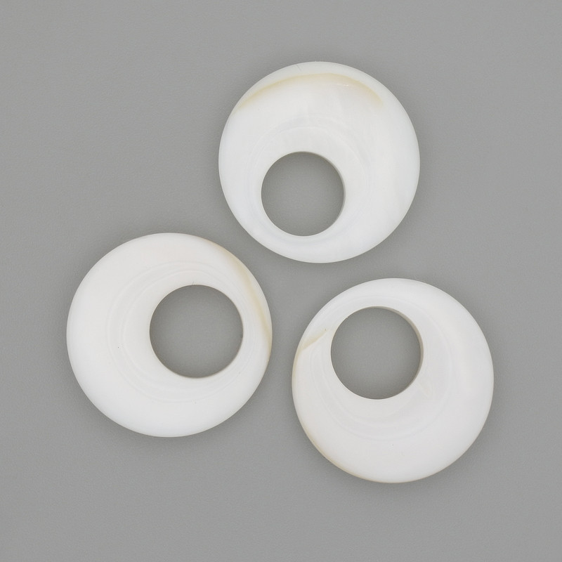 Donut Pendant (Bagel) Mother of Pearl, 20×4 mm ±, hole 8 mm ±