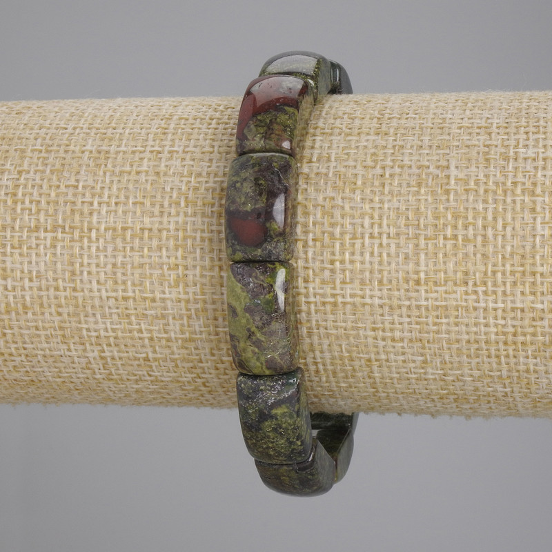 Dragon's Blood Jasper Bracelet, Smooth Links, diameter 16.5×10 mm ±, length 18 cm ±, stretch bracelet