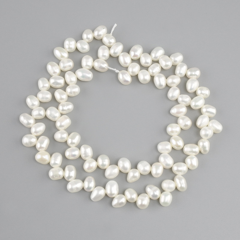 River pearl beads oval 'Butterfly', diameter 6.5–7.5 × 4.5 mm, length approx. 38 cm on a thread