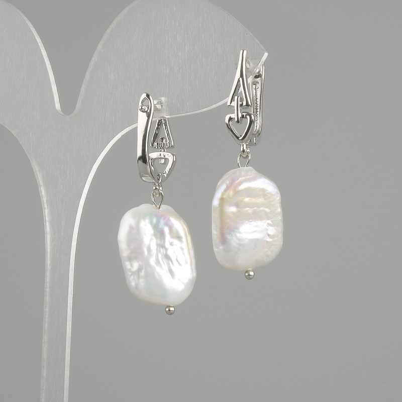 Baroque Pearl Earrings 18×15 mm ±, length 40 mm+