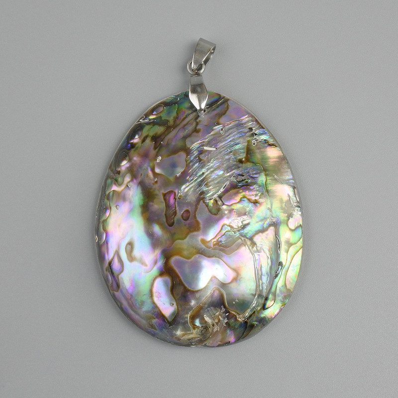 Two-sided 3D Haliotis Shell Pendant, diameter 56x43 mm ±, length 68 mm ±, silver-tone metal